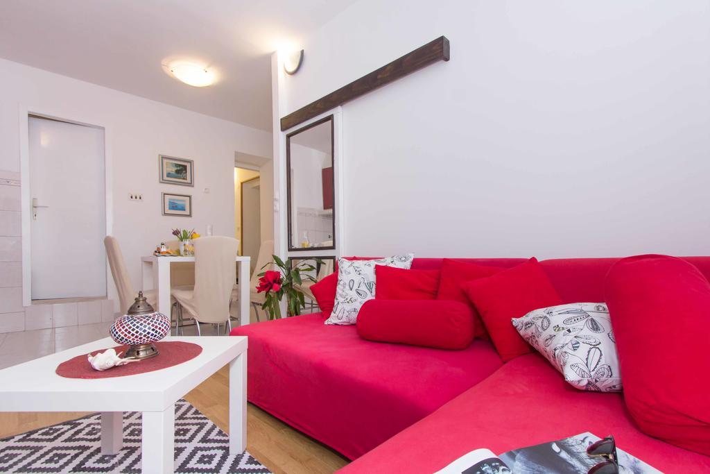 Red Valentino Apartman
